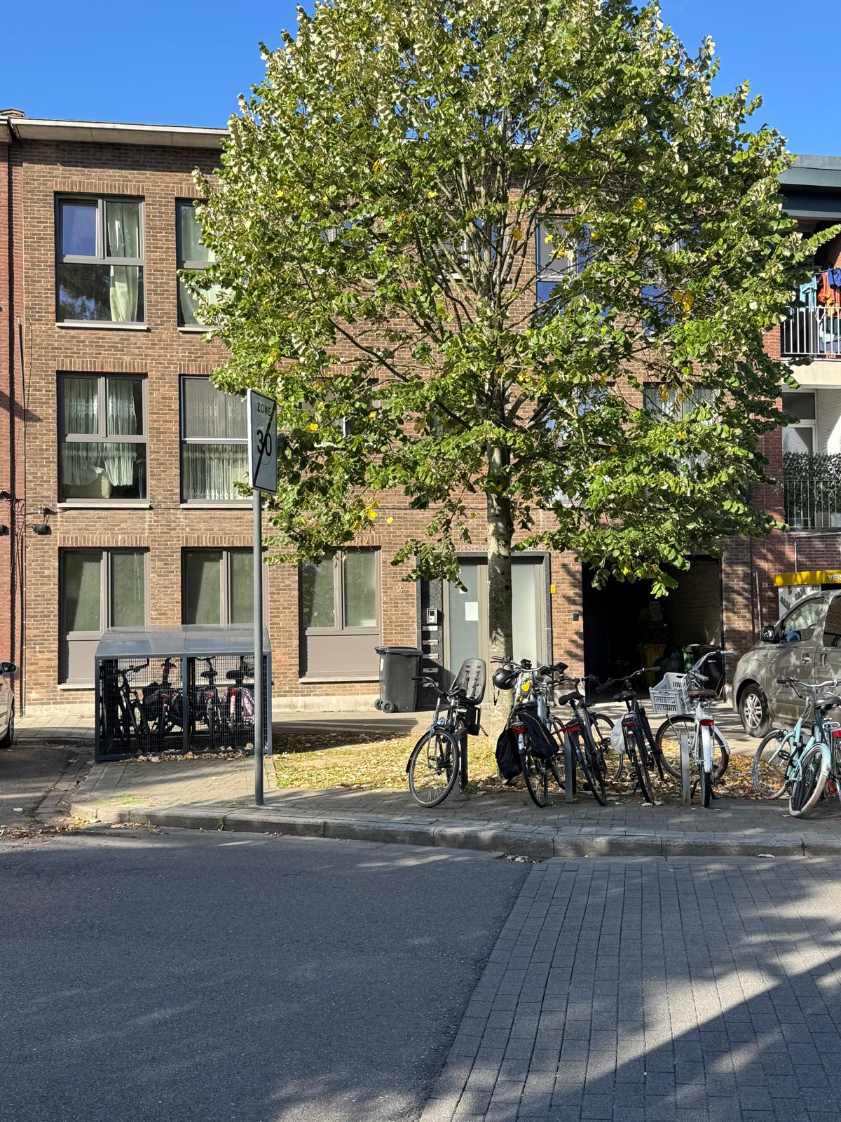 Modern en gerenoveerd appartement